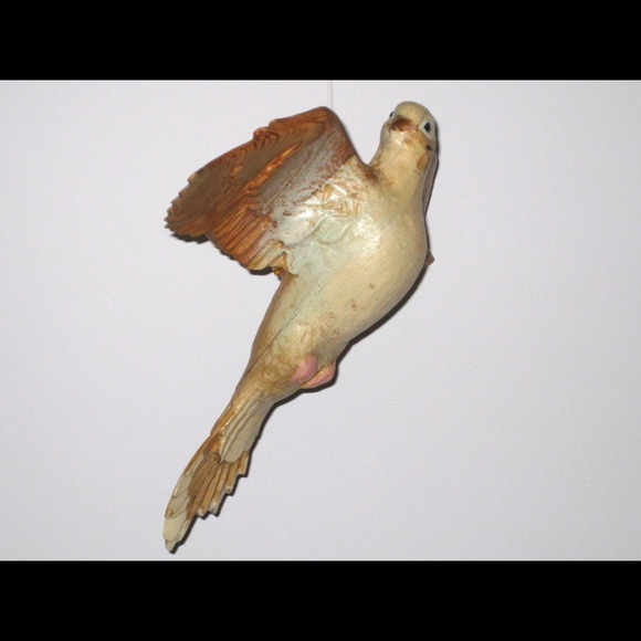 Flying morning dove hand carved hanging sculpture - Picture 5 of 7